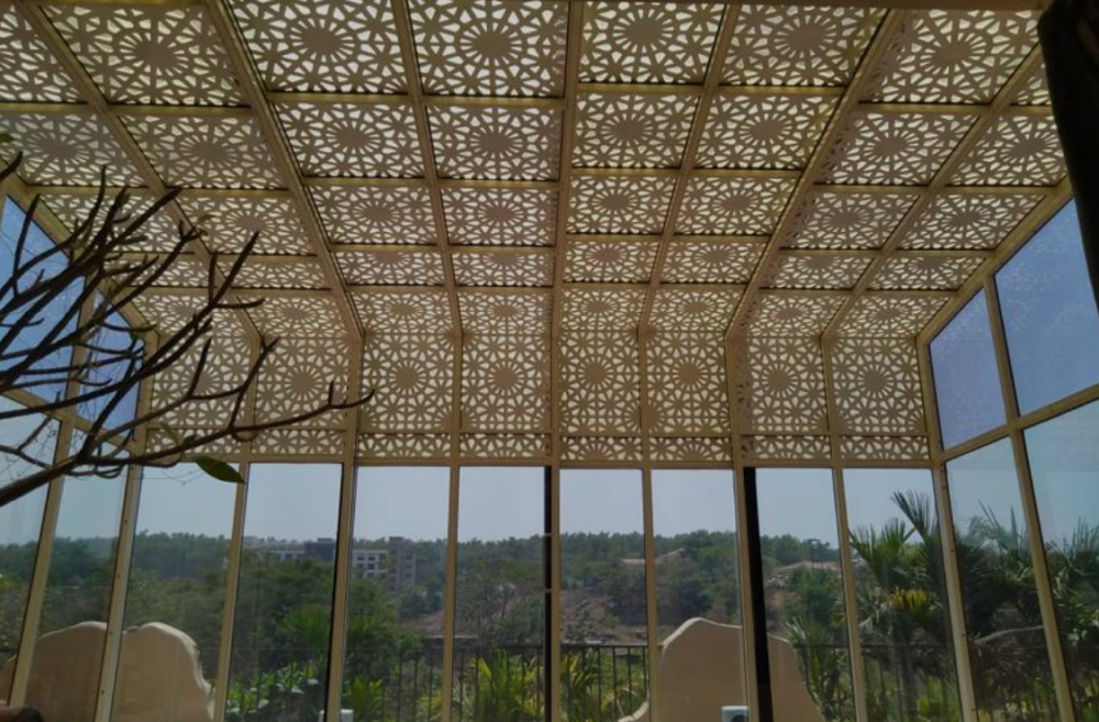 EXTENROOF RETRACTABLE ROOF 2